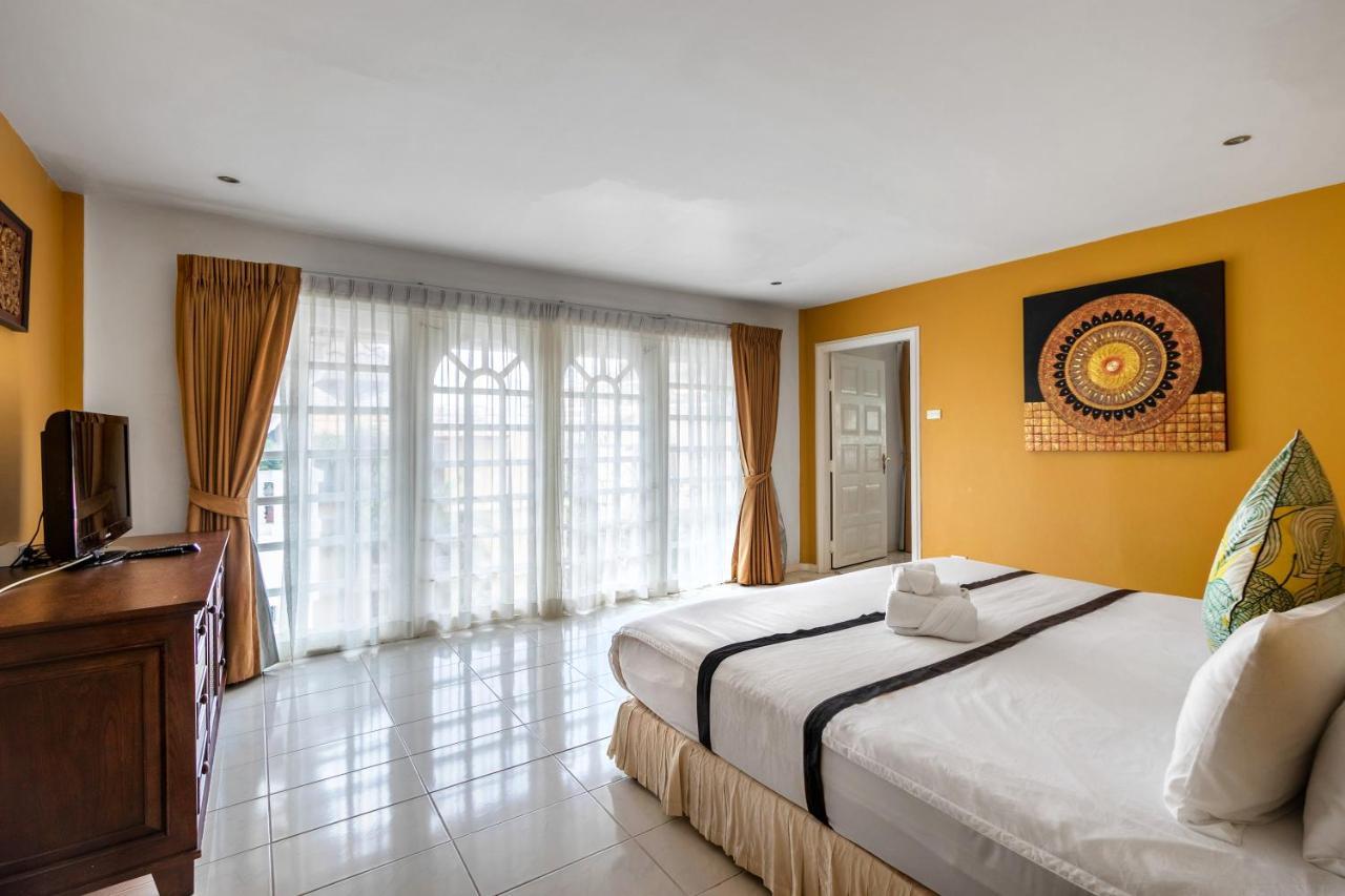 Villa Atchara Patong Exterior foto
